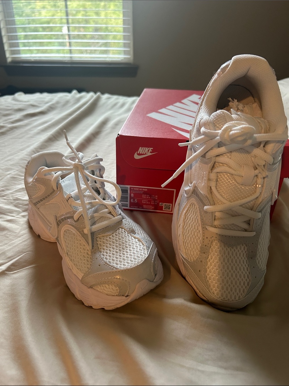 Nike V5 RNR White Mesh Lace-Up Sneakers